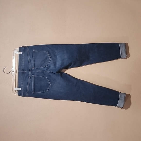 Old Navy Rockstar Super Skinny Size 4 - Picture 2 of 3